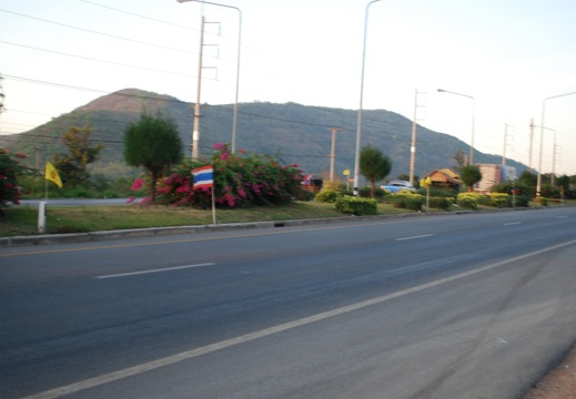 DSC 2085