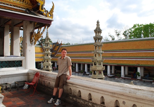 DSC 3747.Bangkok Tempel Wat Traimit Robert