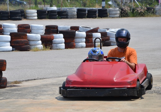 Kart fahren - wohl für Karl Lennard das größte Highlight