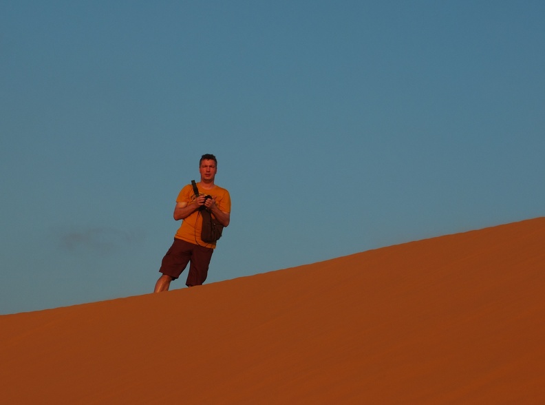 Vietnam - Mue Ne - Red Dessert 4.JPG