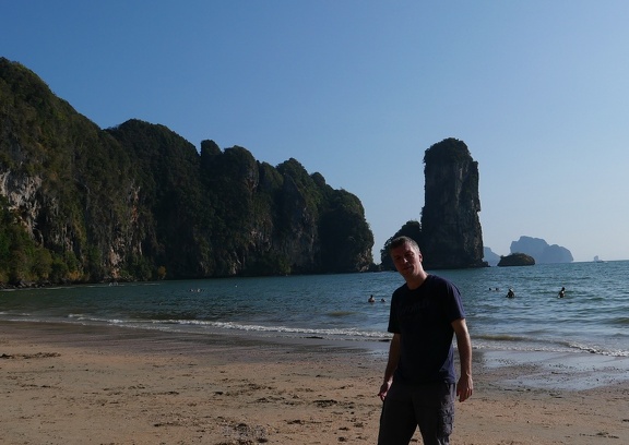 Tonsai Beach